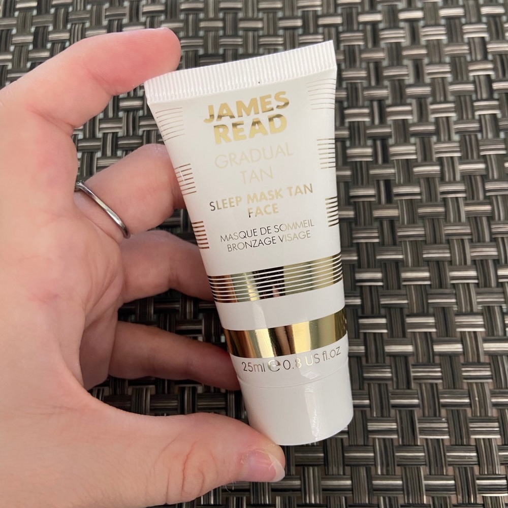 James Read Tan gradual tan sleep mask face
